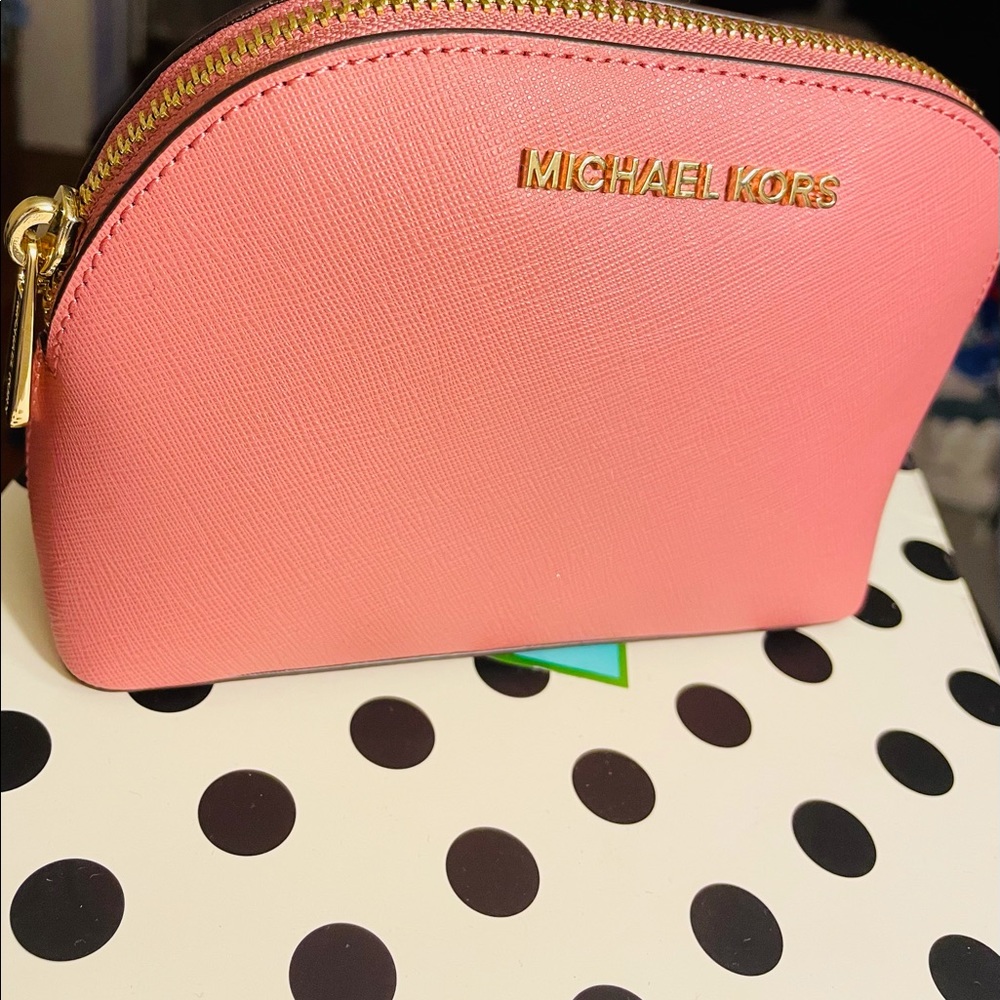 Brand new Michael Kors makeup bag